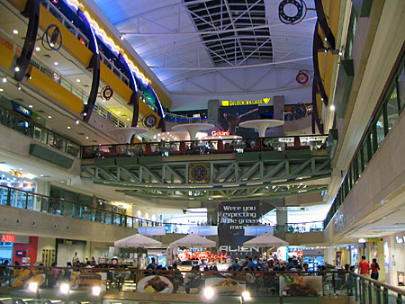 Plaza Singapura mall